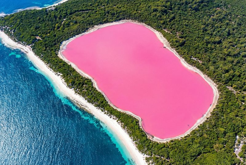 Lake Hillier